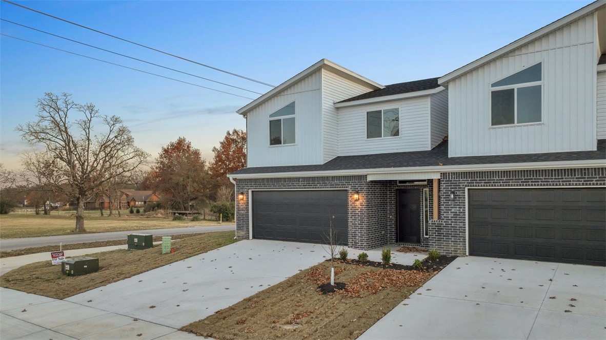 CRYSTAL COVE PH I - Residential Lease