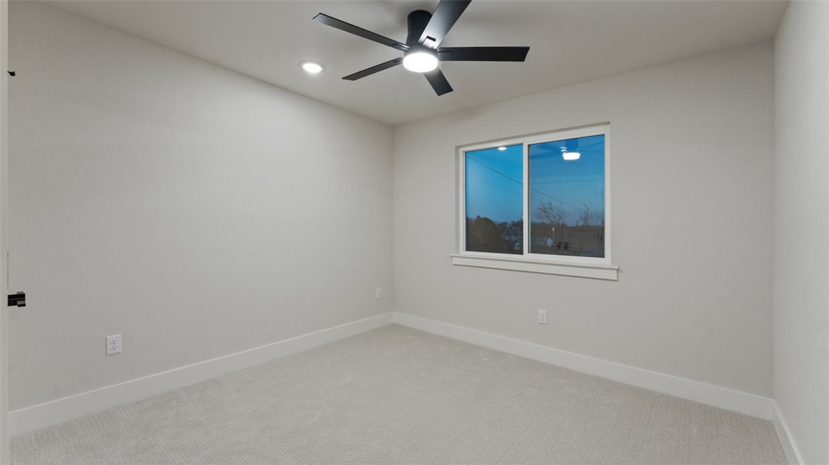 CRYSTAL COVE PH I - Residential Lease