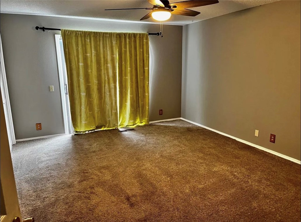 Unit 10 Holiday Island - Residential