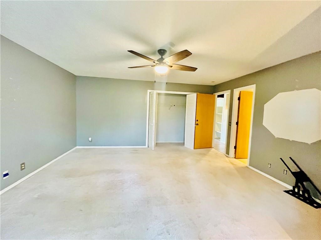 Unit 10 Holiday Island - Residential