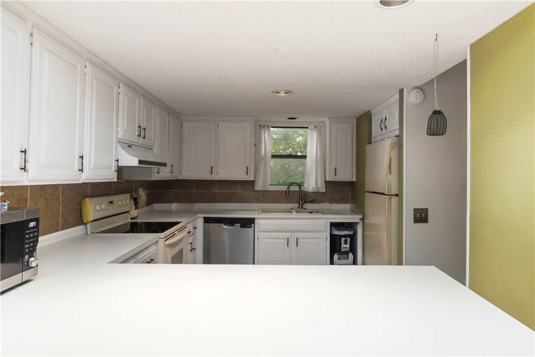 Unit 10 Holiday Island - Residential