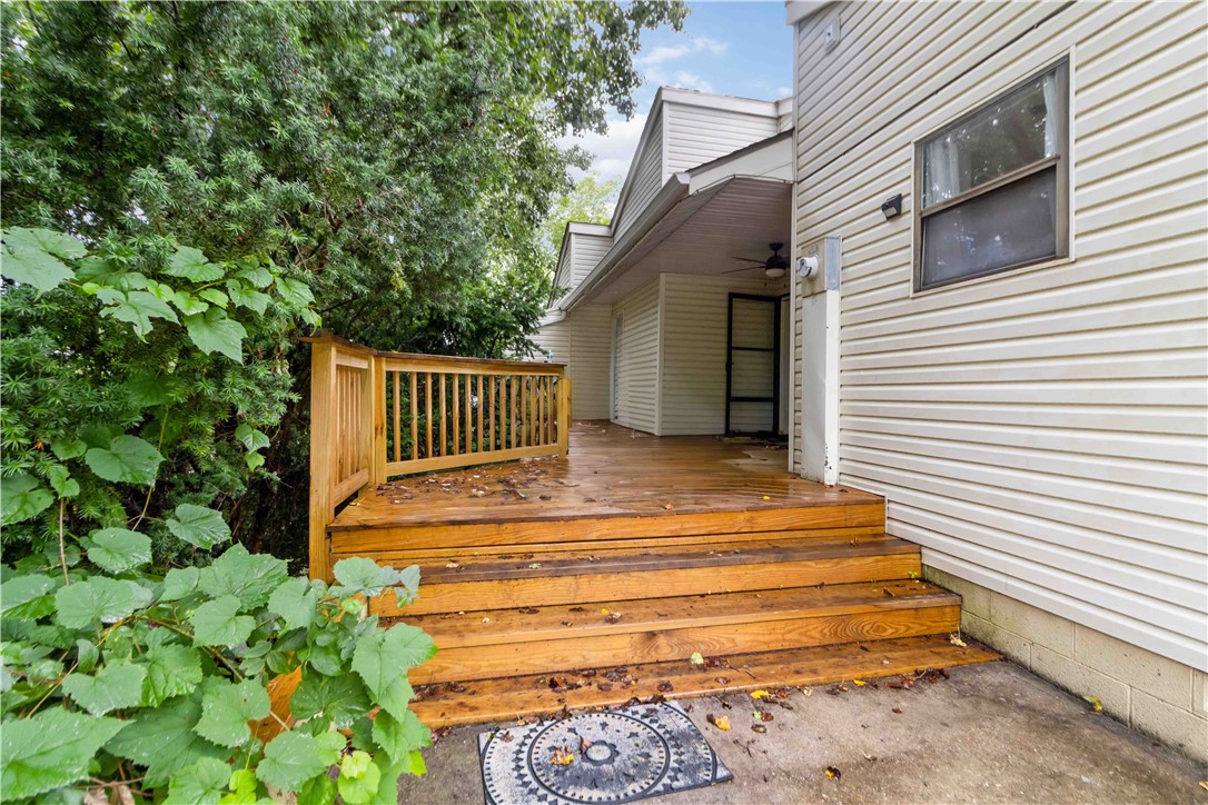 Unit 10 Holiday Island - Residential