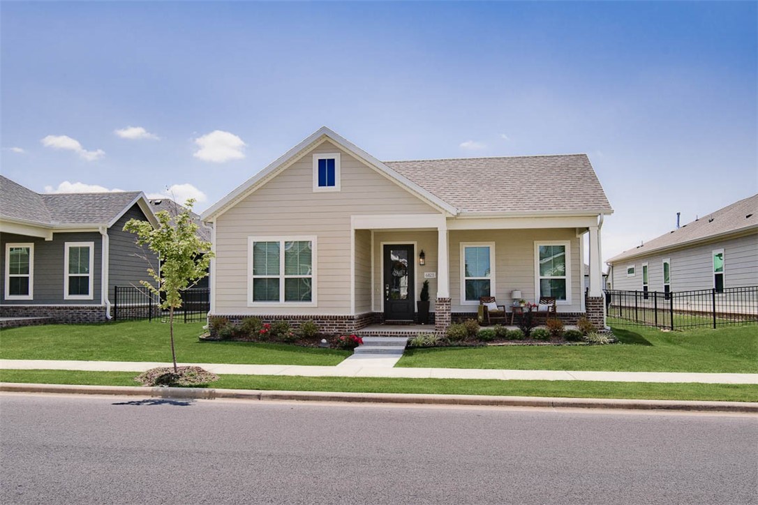 Welcome to 6823 Autumn Avenue where Timeless Design and an Open Floor Plan is Wrapped Up in a Perfectly Charming, All-Inclusive Package of 3 Bedrooms, 2 Baths, 2 car Garage, One Level home in one of Springdale’s Newest Favorite Neighborhoods just minutes from the Amenity Rich Shaw Park. With its Inviting Front Porch & Centrally Located, Covered Outdoor Patio, Lovely Primary Bedroom Suite with Dreamy Walk-in Closet, this Gorgeous Home not only Exudes Warmth and Elegance, but Offers Everything You’re Looking for whether you Fancy Entertaining or a Quiet, Cozy Night In. The Spacious Chef’s Kitchen features a Large Island, Gas Cooktop, and is Perfectly Appointed with Luxury Finishes, Thoughtfully Designed Storage & Plenty of Space for Everyone. Adjacent, X-Large Utility Room Offers more Organizational Gems with Cubby Drop Zone & Door’d Pantry. One year "young" this home truly has it all. Don’t miss this Golden Opportunity to make this stunning property yours today!
