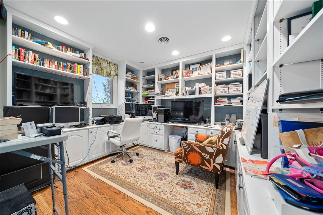Fianna Hills Vi-Vii - Residential