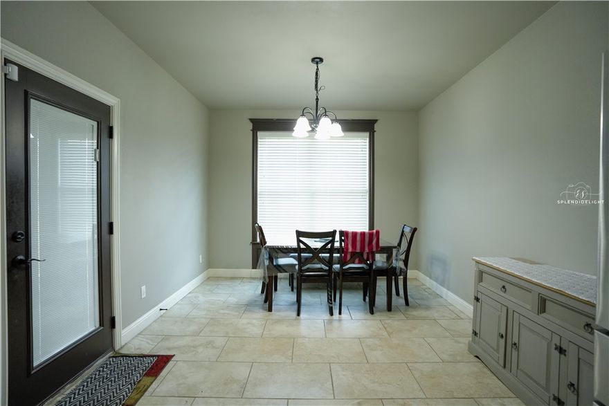 This home has a fantastic layout with 4 bedrooms and 3 full baths, plus a flexible upstairs space that could be a bedroom, media room, or playroomācomplete with its own full bath. The open floor plan features a gourmet gas range/oven, and the living room flows right into a gallery-style kitchen with beautiful cabinetry, an island bar, and a roomy pantry. New roof and Coffered ceilings and thoughtful details give the home a warm, upscale feel. Out back, youāll find a fully fenced, flat yard with lush sod, professional landscaping, and plenty of privacyāgreat for relaxing or entertaining. The location canāt be beatāclose to trails, local restaurants, and everything Bentonville has to offer. You can walk to Osage Creek Elementary and Creekside Middle School, and the Bentonville Community Center is just minutes away.
property is also listed for sale please refer to MLS # 1318005