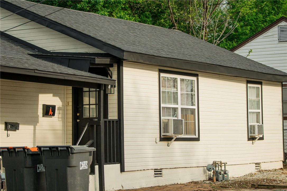 Great investment Triplex property located in core Springdale. Steps away from Springdale High School and within walking distance to Downtown Springdale. Units are currently rented below market rates. Opportunity to increase cash flow and value. Five parking spaces.