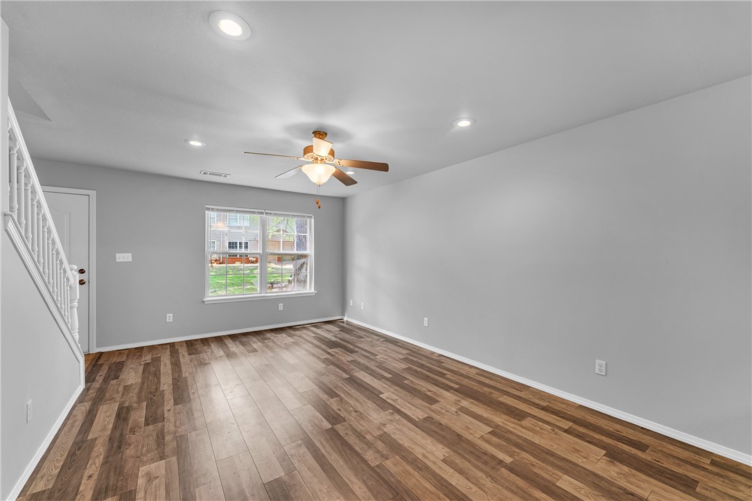 Sligo Street Condos Hpr - Residential