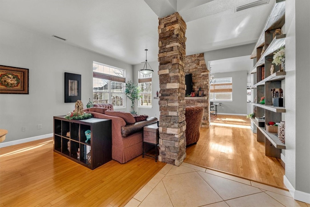 6629 S Tall Oaks Loop