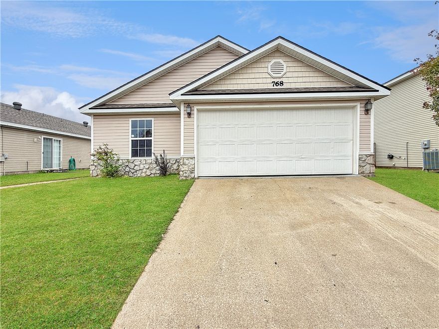 Great location close to everything you need. The great layout makes it feel much larger
than it is with vaulted ceilings in the living room and kitchen opening up the space for an inviting
atmosphere for entertaining