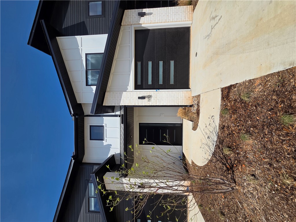 PARKSIDE SUB-LOWELL - Residential Lease