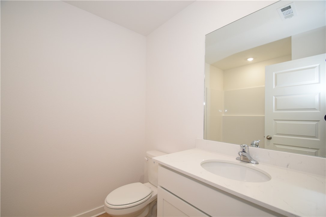 Wagon Wheel Crossing - Residential Lease