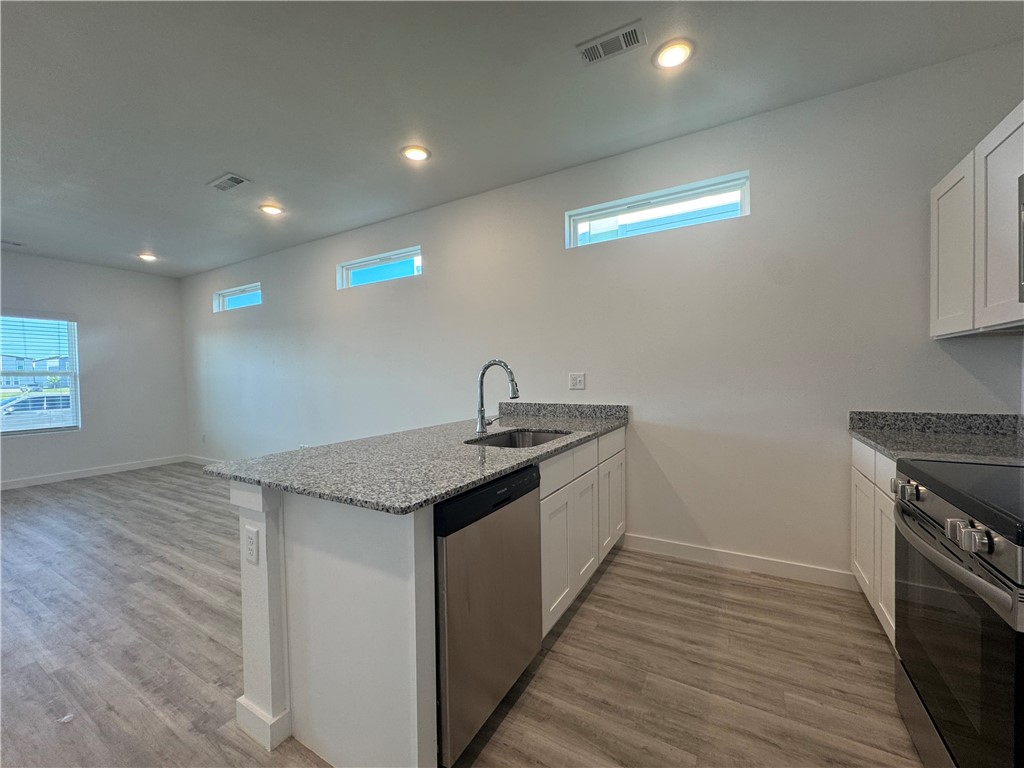 Featherston Village Ph 2 Centerton - Residential Lease