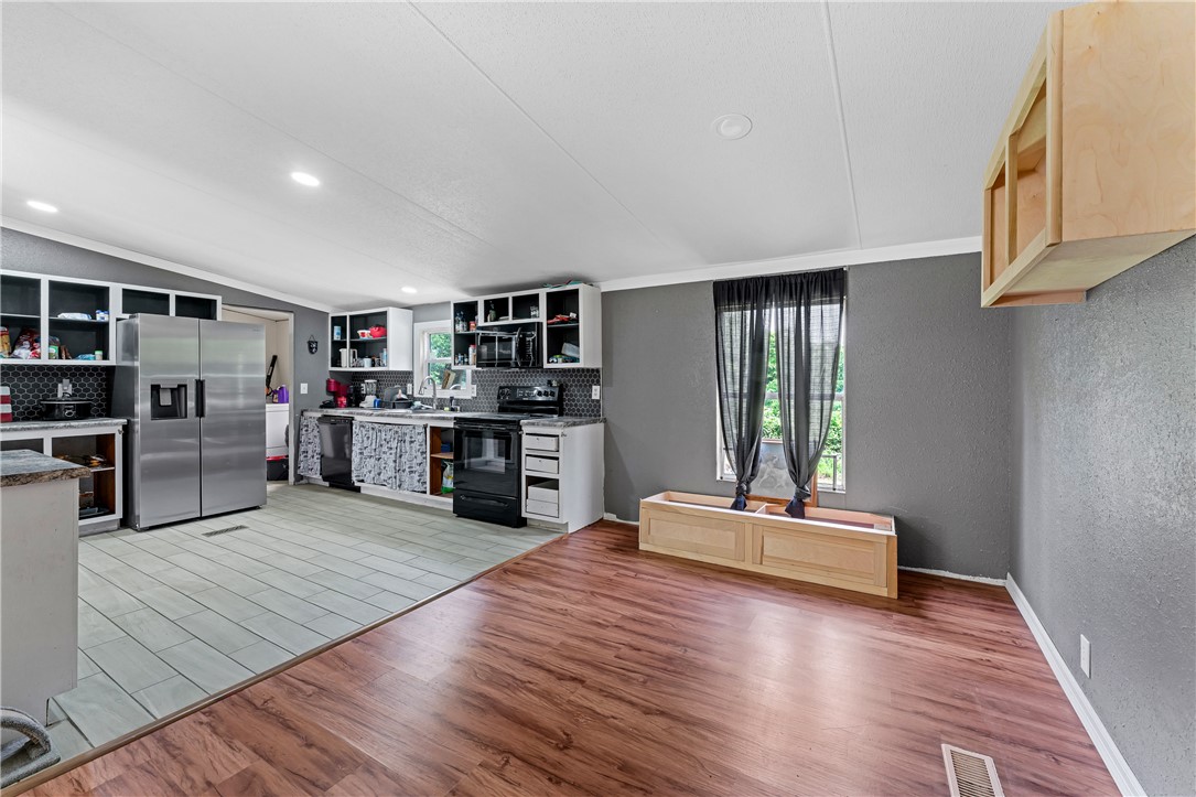 Wedington Woods Unit Vi - Residential