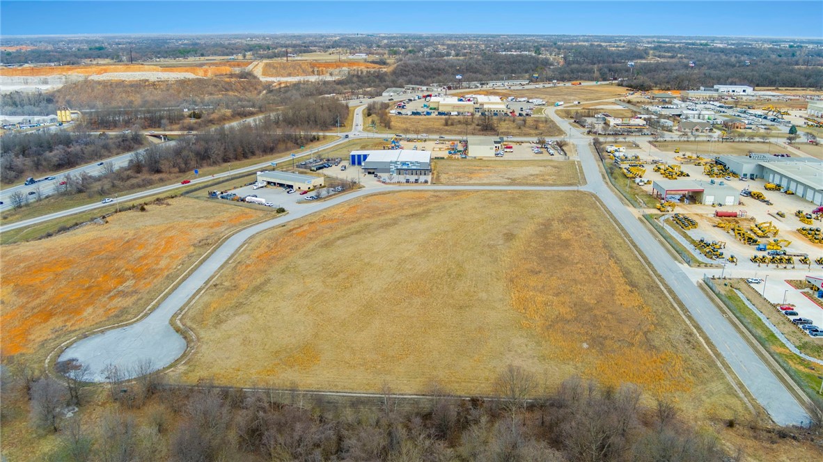 Conestoga Park Springdale - Commercial Sale