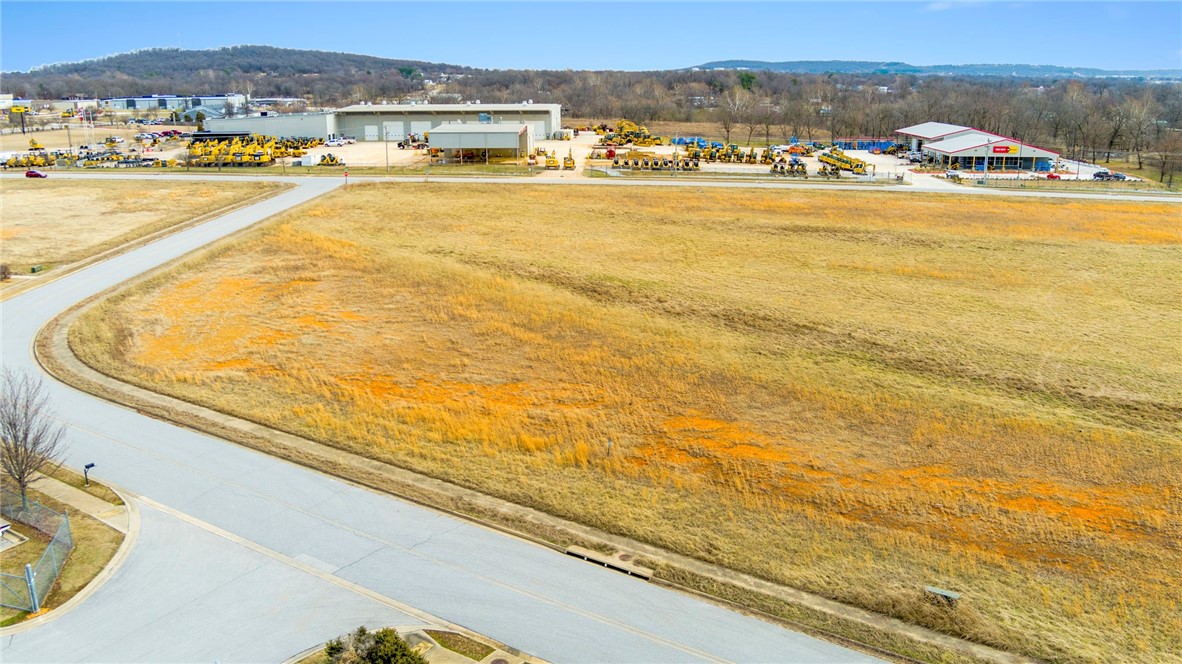 Conestoga Park Springdale - Commercial Sale