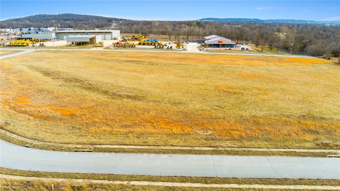 Conestoga Park Springdale - Commercial Sale