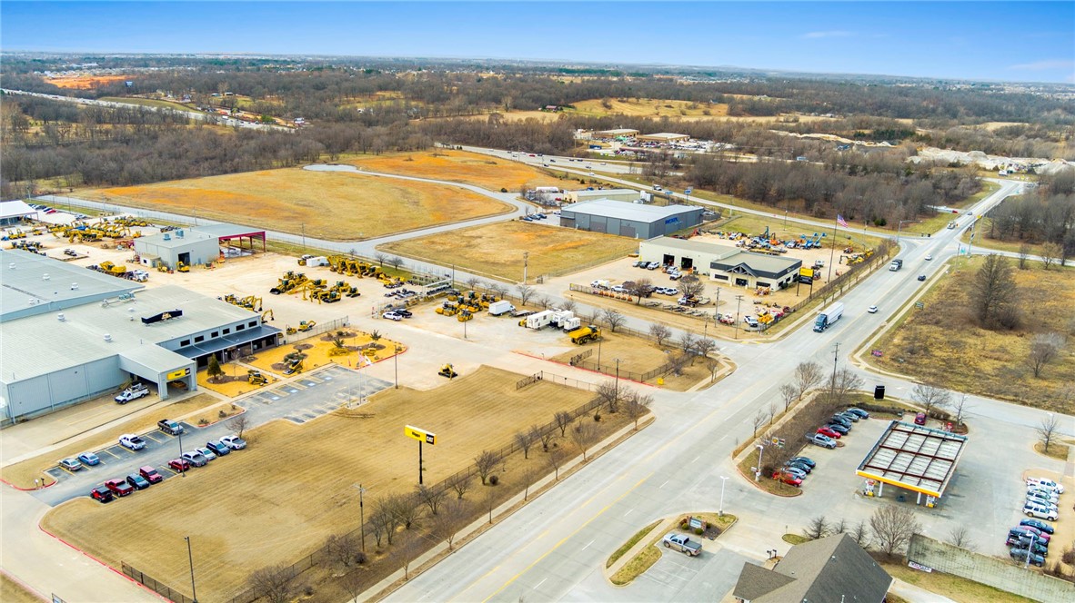 Conestoga Park Springdale - Commercial Sale