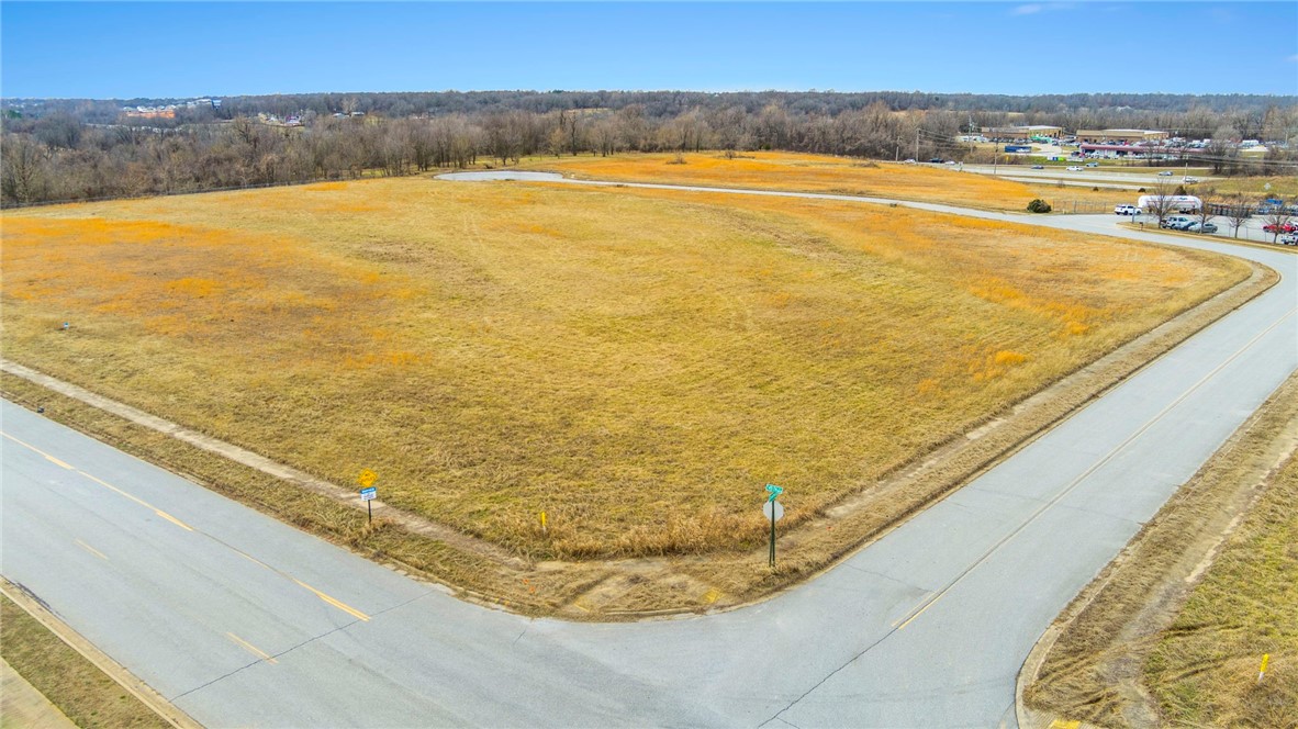 Conestoga Park Springdale - Commercial Sale