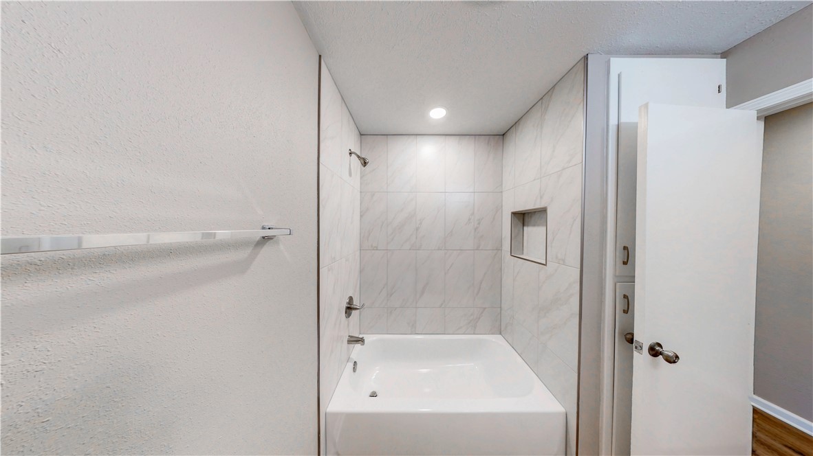 West Emma Gardens Add I - Residential