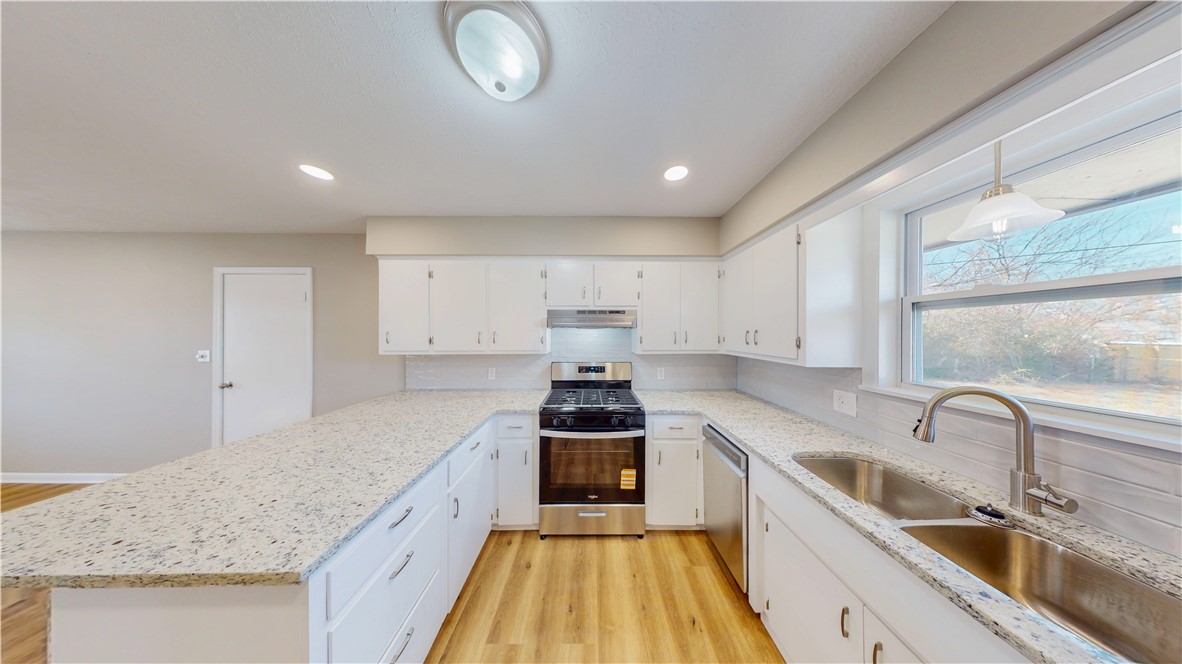 West Emma Gardens Add I - Residential