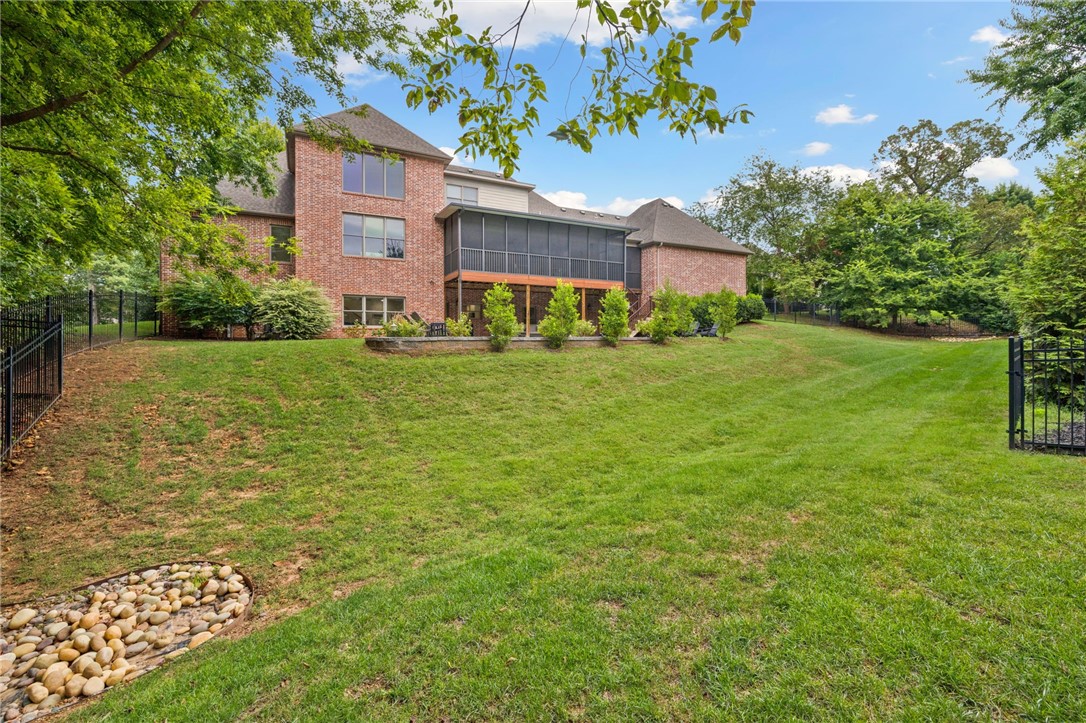 Pinnacle - Residential