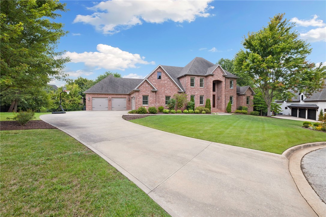 Pinnacle - Residential