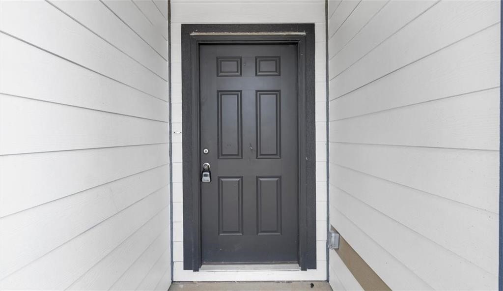 Applewood Estates - Residential Lease