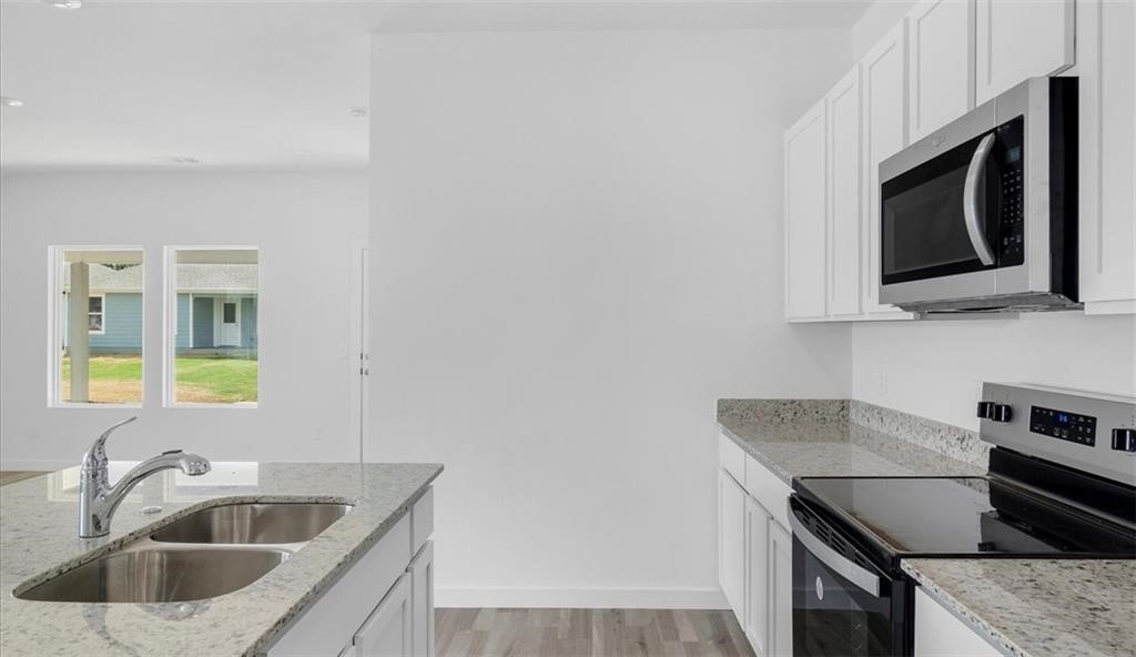 Applewood Estates - Residential Lease