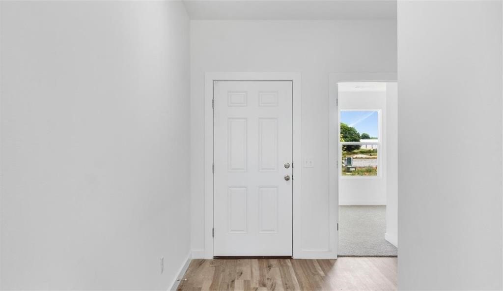 Applewood Estates - Residential Lease