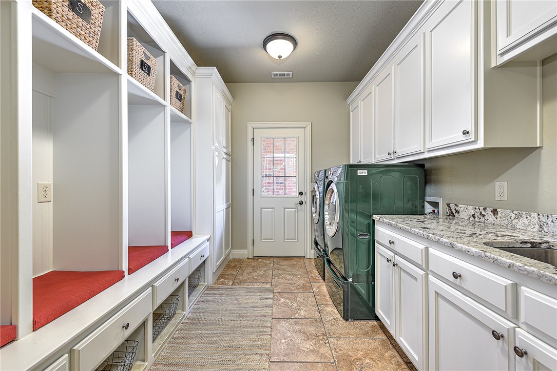 Shadow Valley - Residential