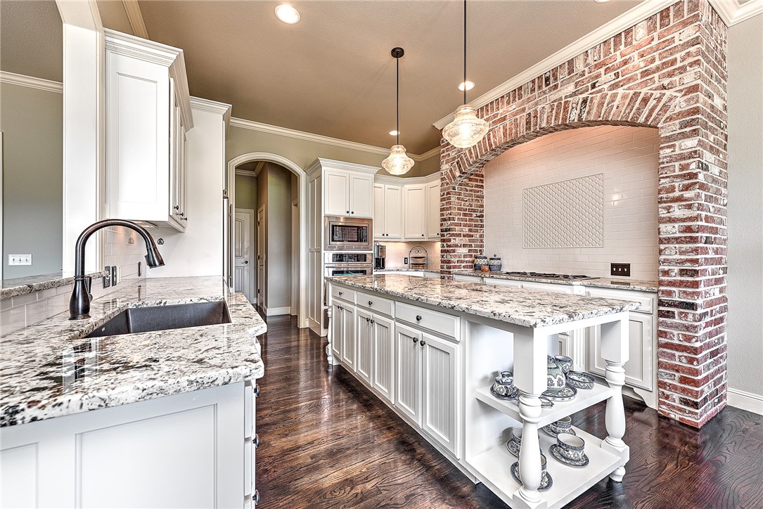 Shadow Valley - Residential