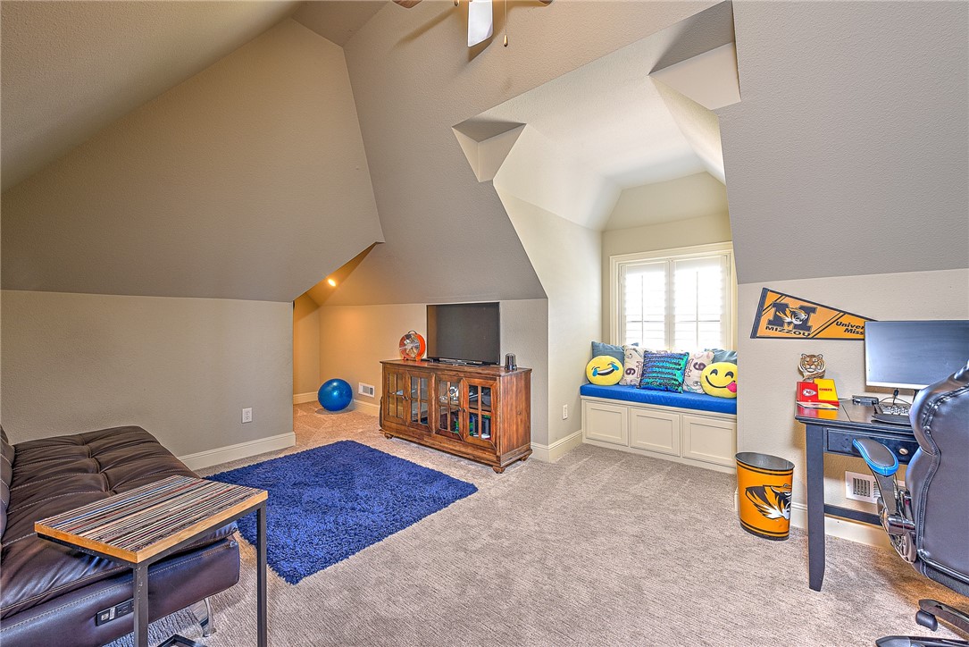 Shadow Valley - Residential