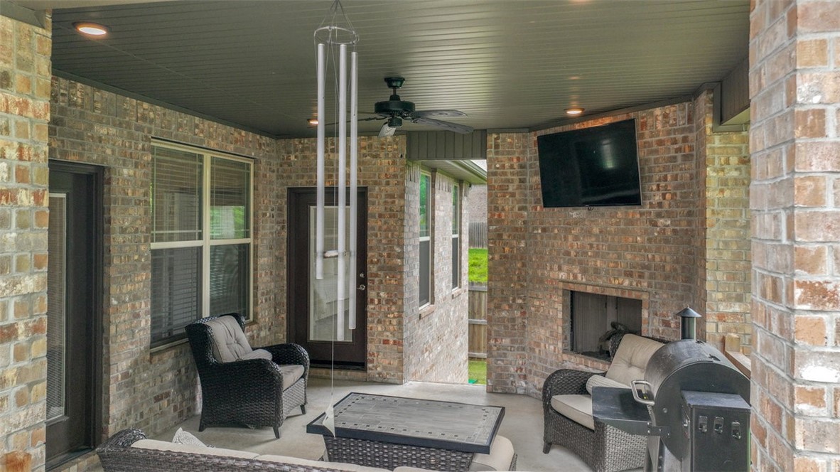 Hickory Hills - Residential