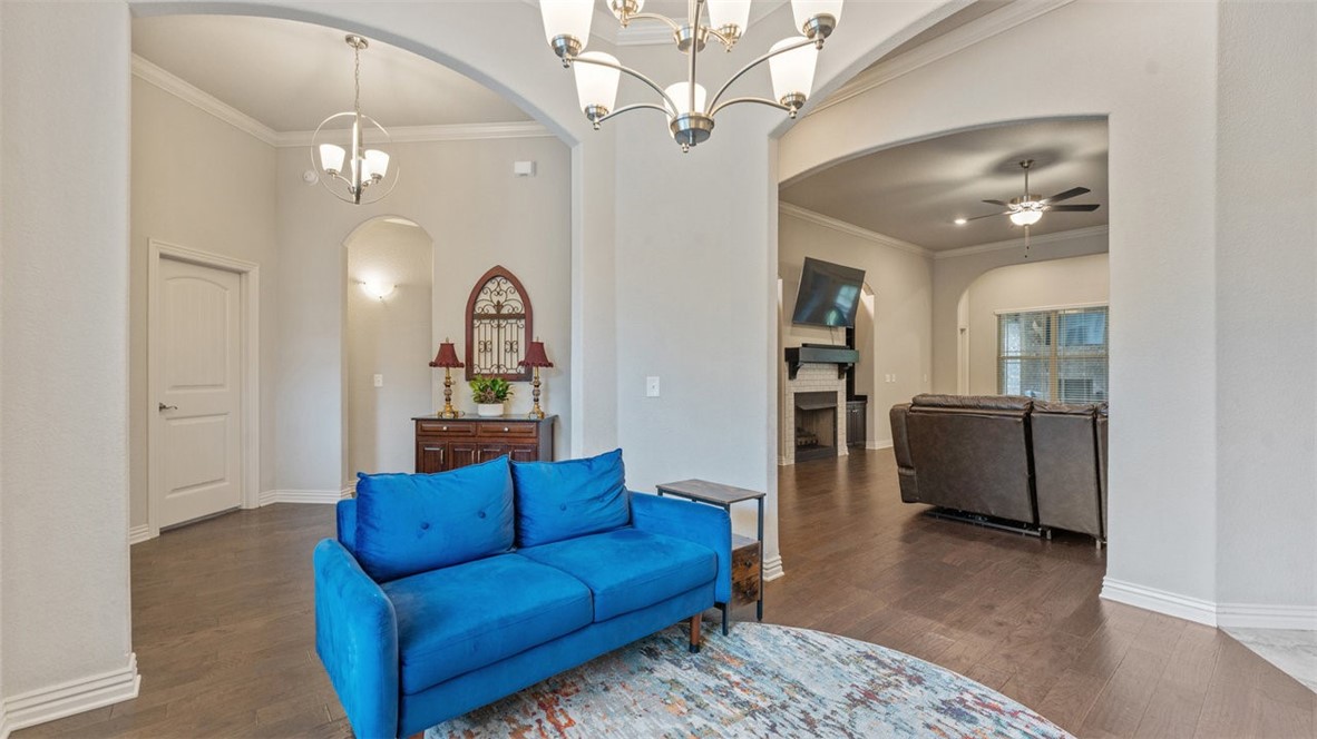 Hickory Hills - Residential