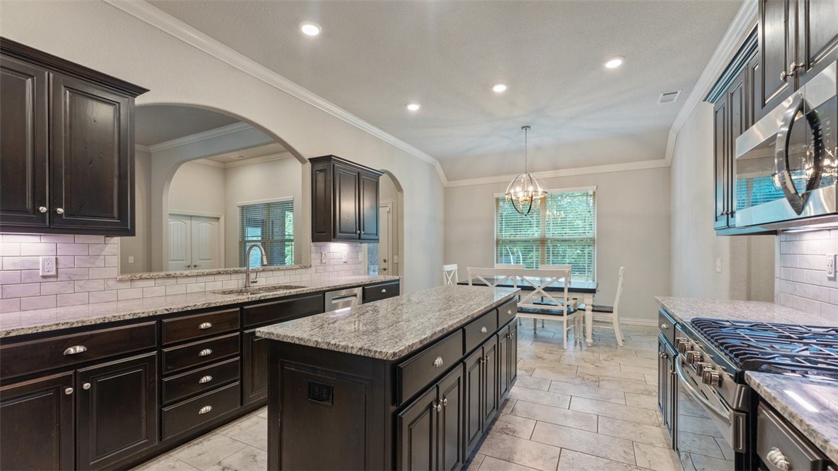 Hickory Hills - Residential