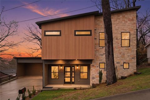 Photo of 567 Blair Avenue, Fayetteville, AR 72701 (MLS # 1297943)