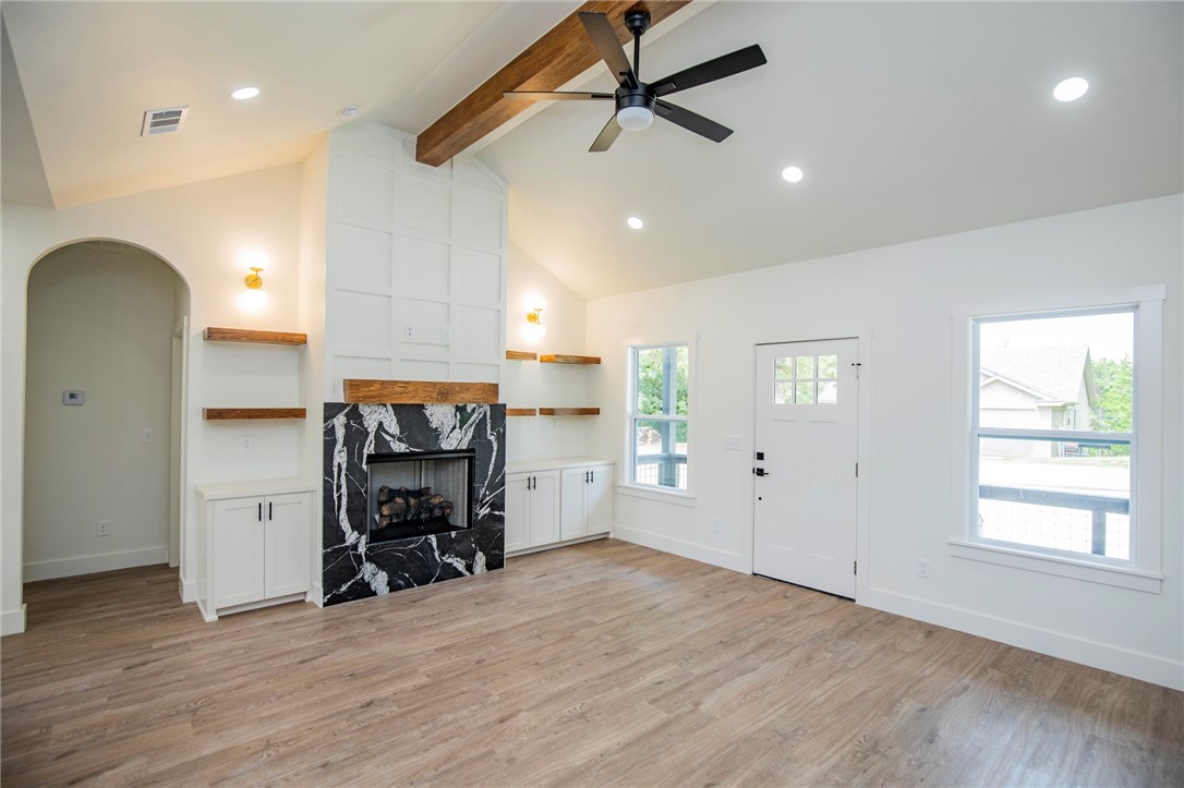 BEAVER SHORES UNIT 5 - Residential
