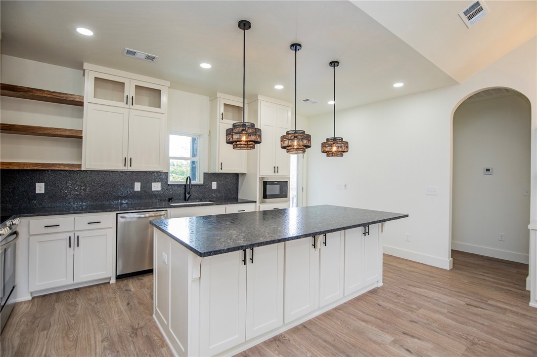 BEAVER SHORES UNIT 5 - Residential