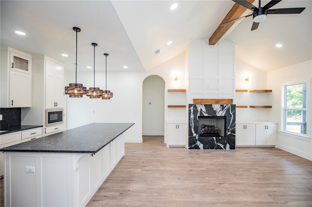 BEAVER SHORES UNIT 5 - Residential