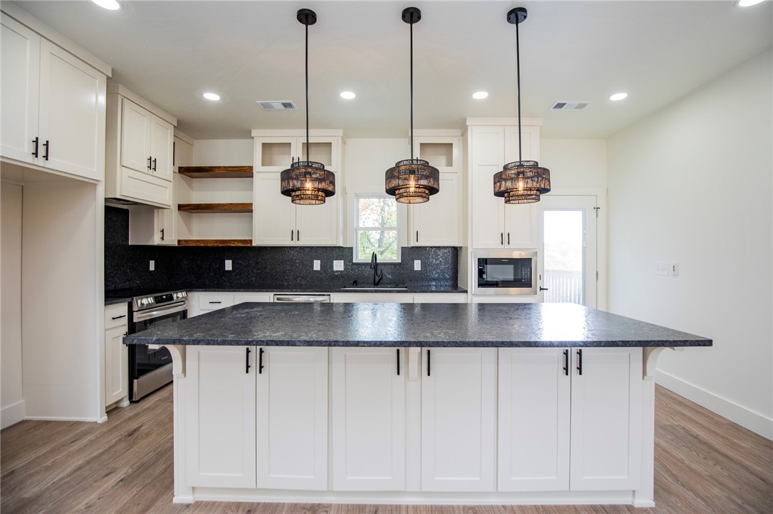 BEAVER SHORES UNIT 5 - Residential