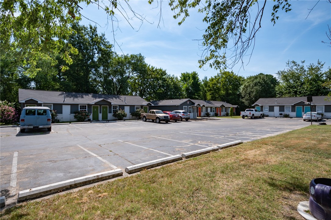 Hayes Sub In Hayes First Add - Residential