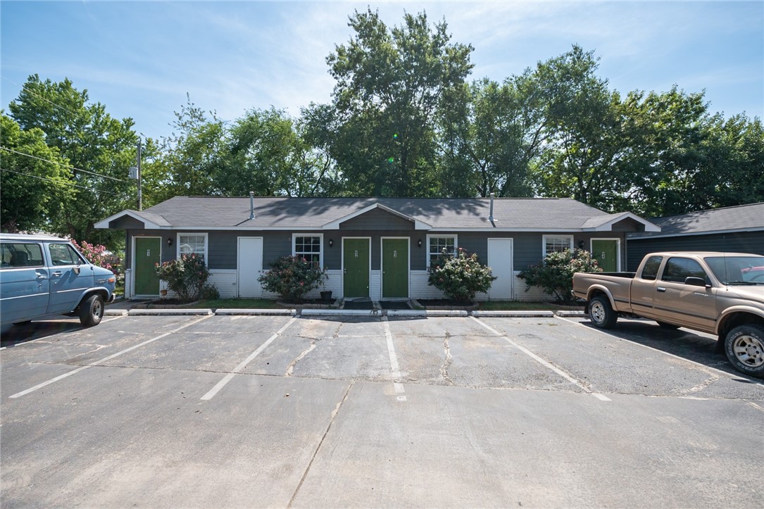 Hayes Sub In Hayes First Add - Residential