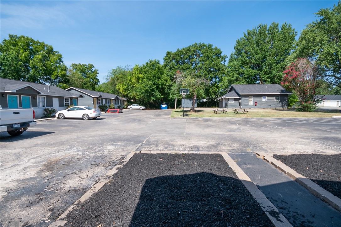 Hayes Sub In Hayes First Add - Residential