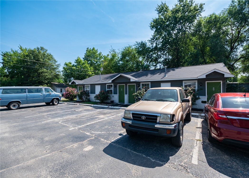 Hayes Sub In Hayes First Add - Residential