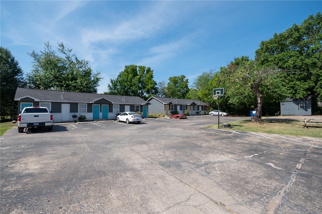 Hayes Sub In Hayes First Add - Residential