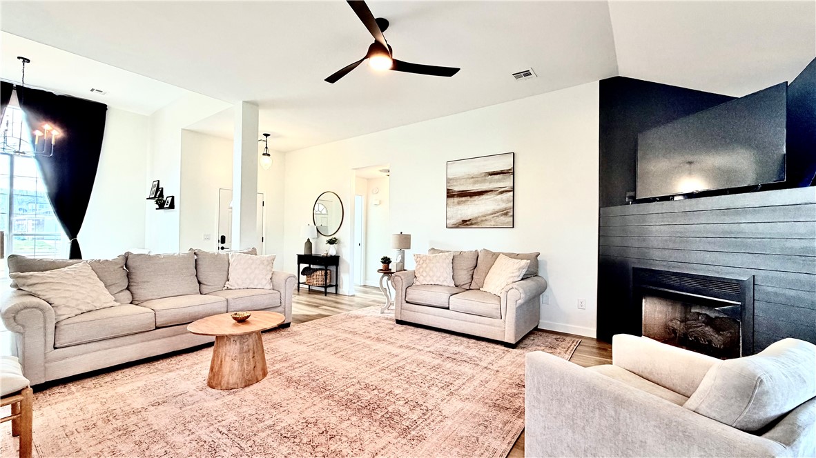 Windwood Ph. Ii - Residential