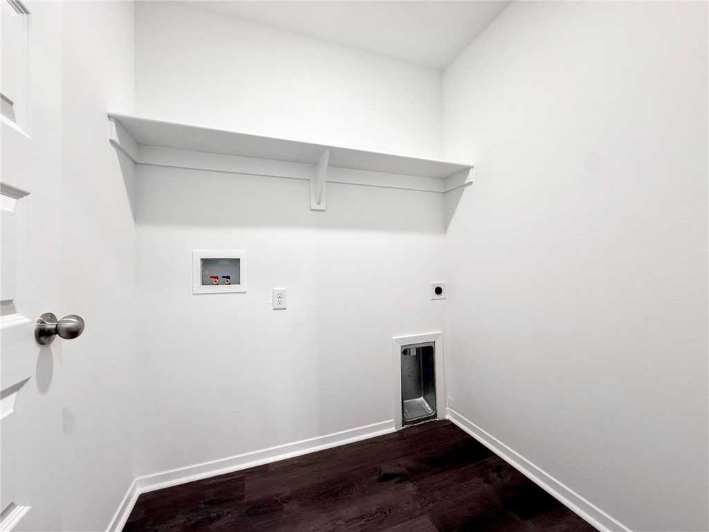 WALNUT HILL SUB PH V-PEA RIDGE - Residential Lease