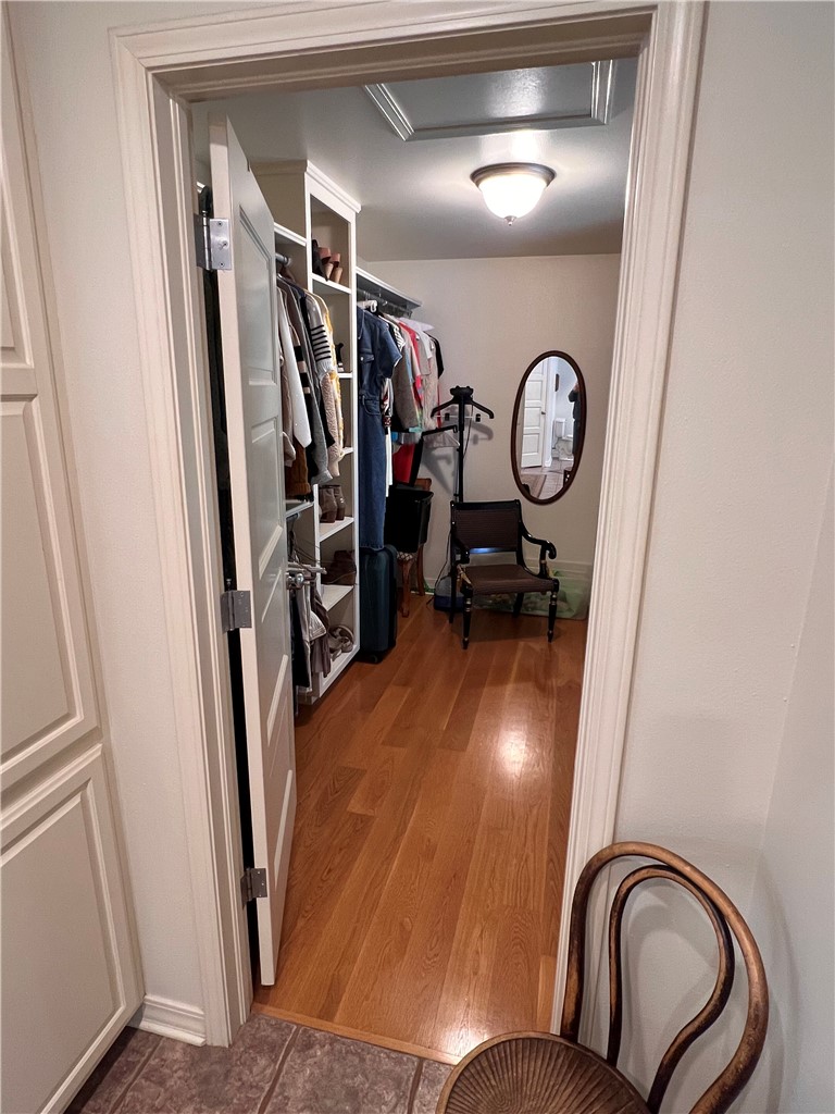 Skyline Manor Unit Ii - Residential