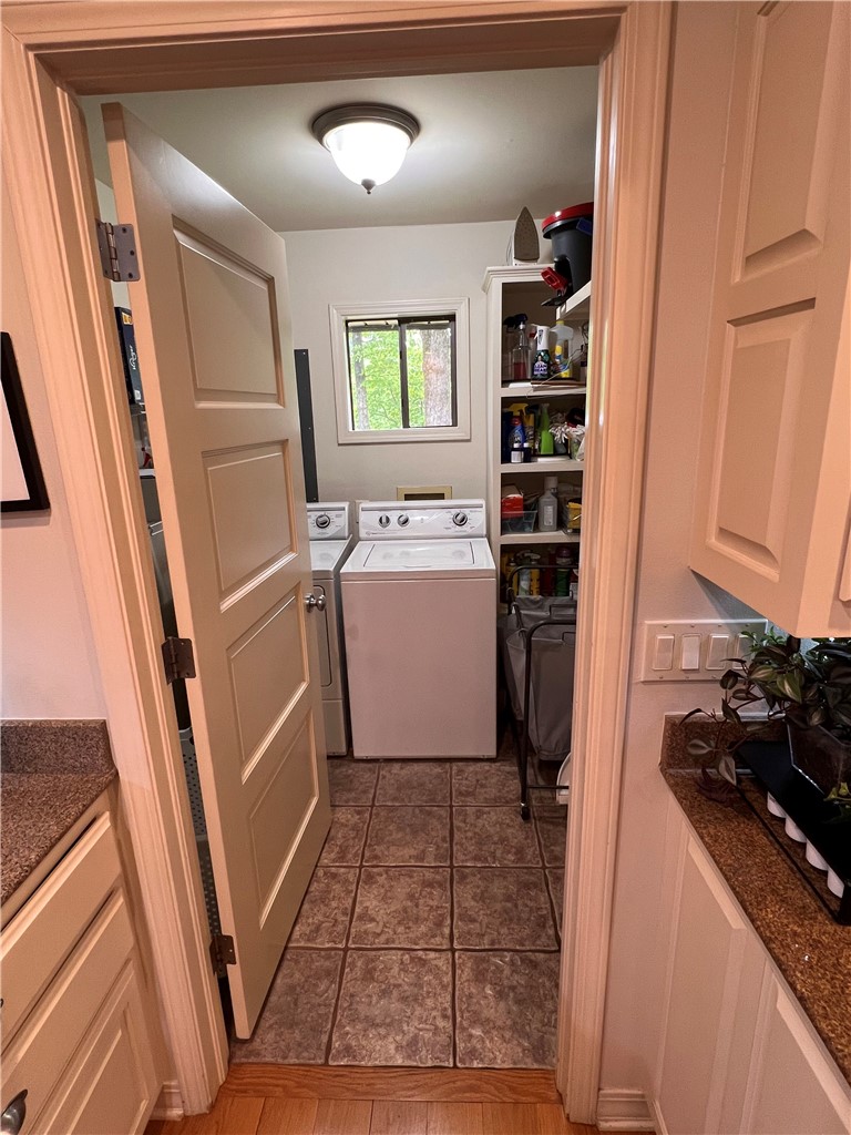 Skyline Manor Unit Ii - Residential