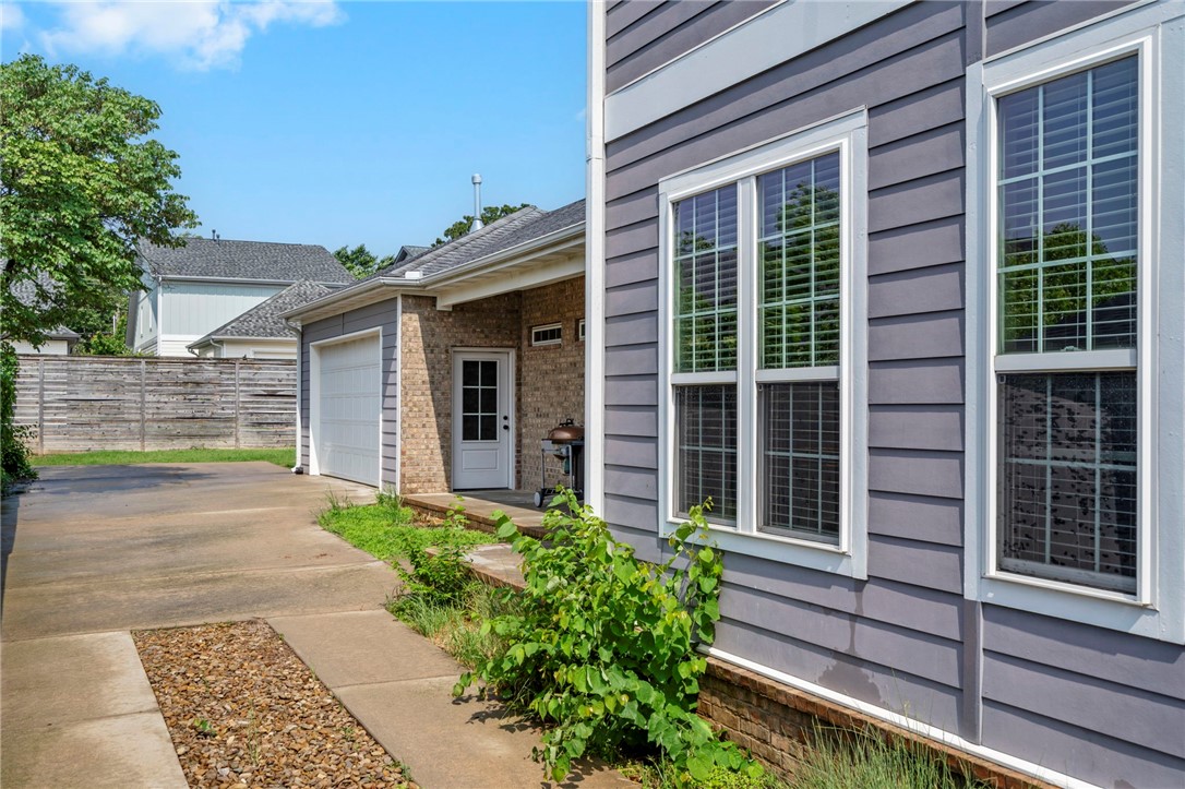 N/A - Residential Lease